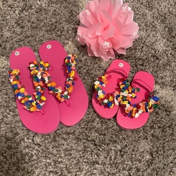 💐 Handmade Mommy and Me Flip Flops - Picture 4 of 13